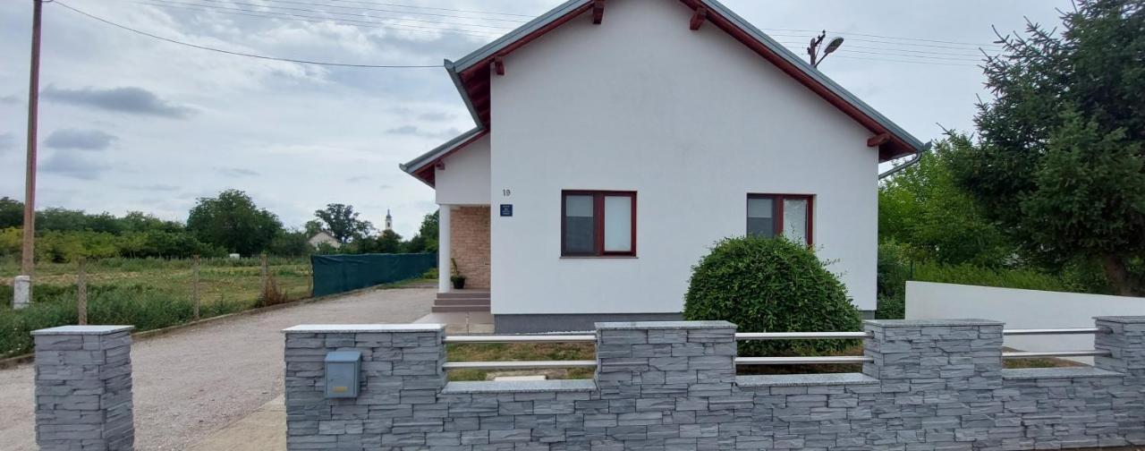 Villa Kuca Za Odmor Domus Alba Branjin Vrh Exterior foto